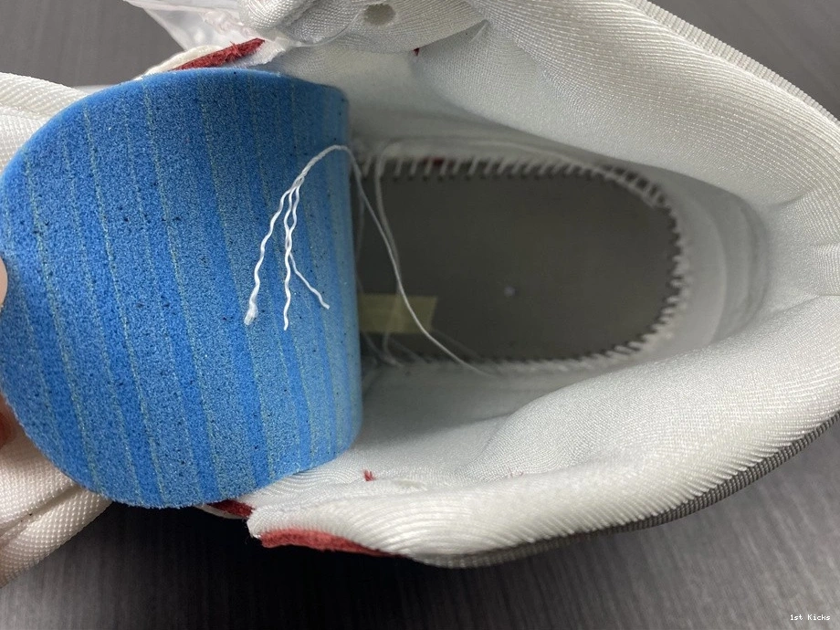 (W) - Machines Mid 1 DM9601-200 Jordan Anti-Gravity 1021